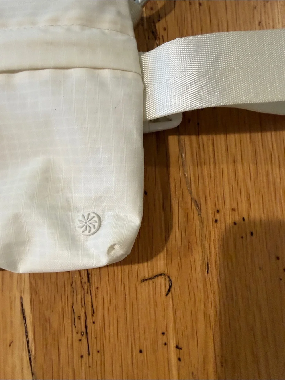 Athleta Crossbody Belt Bag - Picture 3 of 11